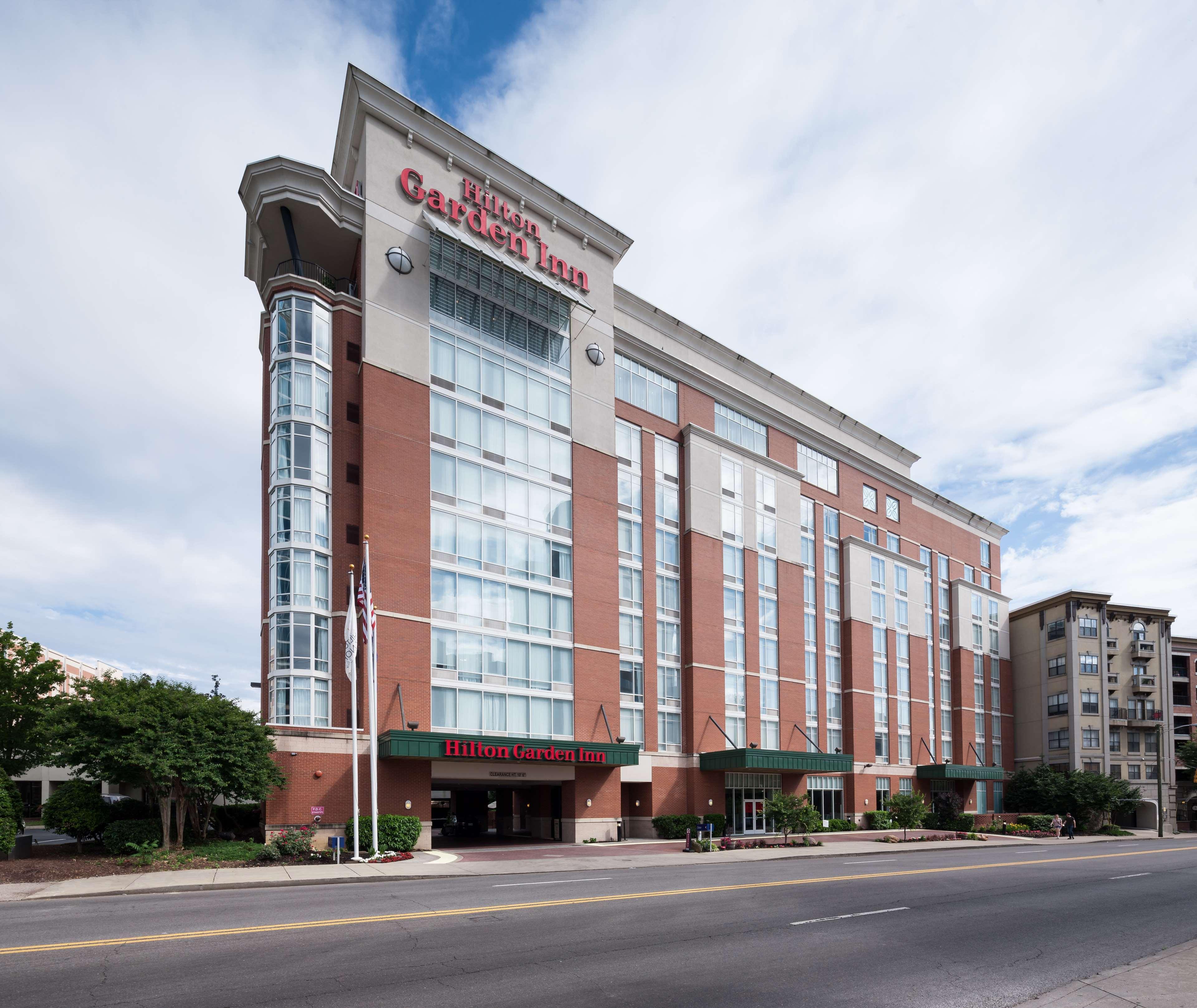 Hotel Hilton Garden Vanderbilt 3*